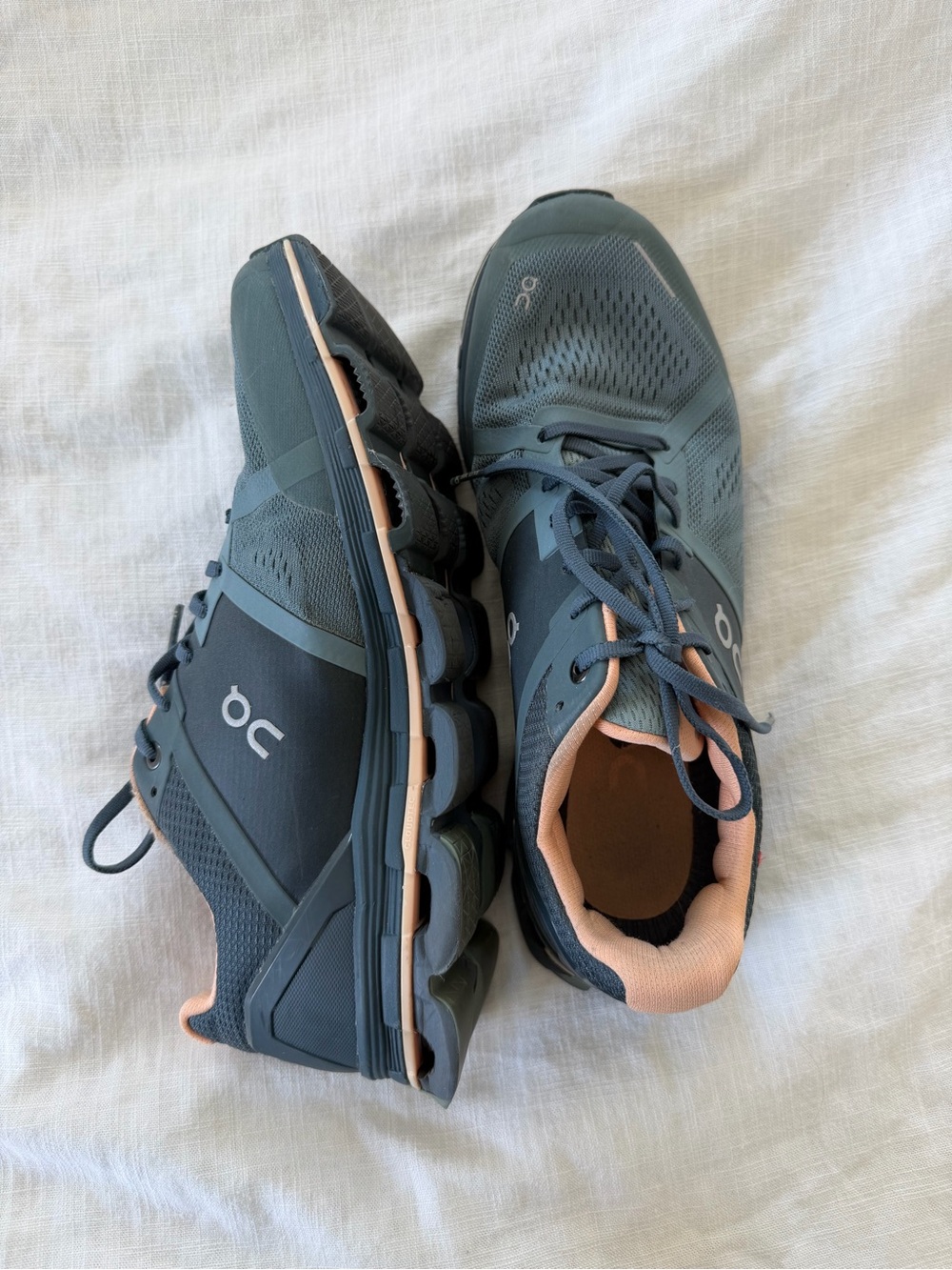 Women's On Cloud running shoes